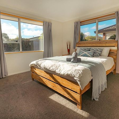 Convenient Westfield House 3Bedroom 2Bath Christchurch Exterior foto